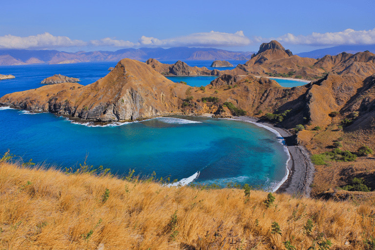 Komodo Island: Private 3-Day Tour with Boat & Hotel Stay Tour without Flights