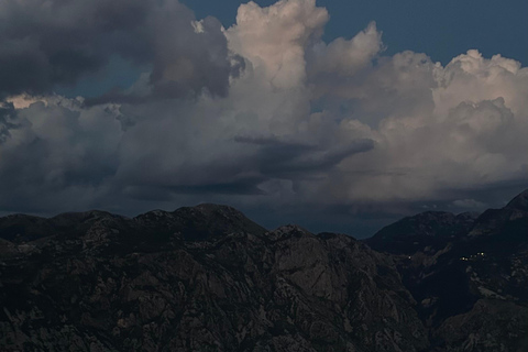 Kotor: Romantic Buggy tour with Prosecco & Hidden Viewpoint