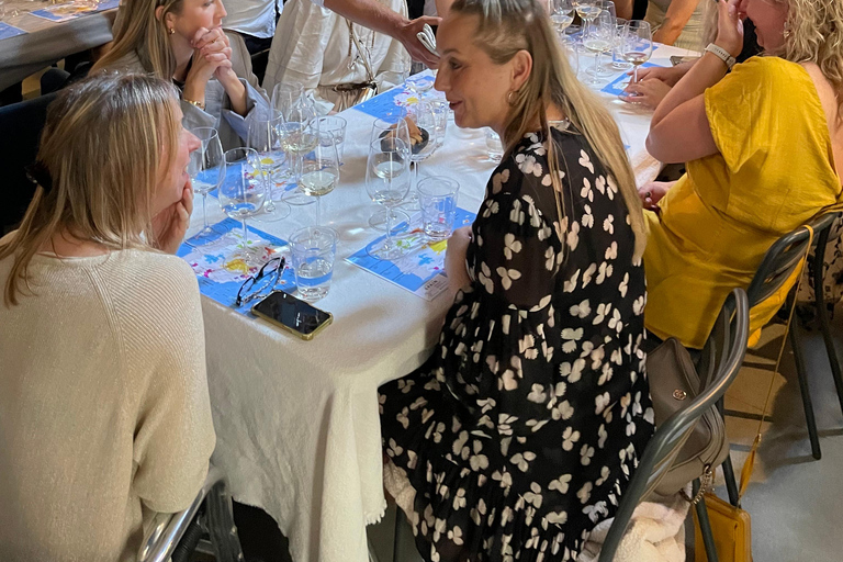 Wine Tasting with Professional Sommelier in centre Valencia