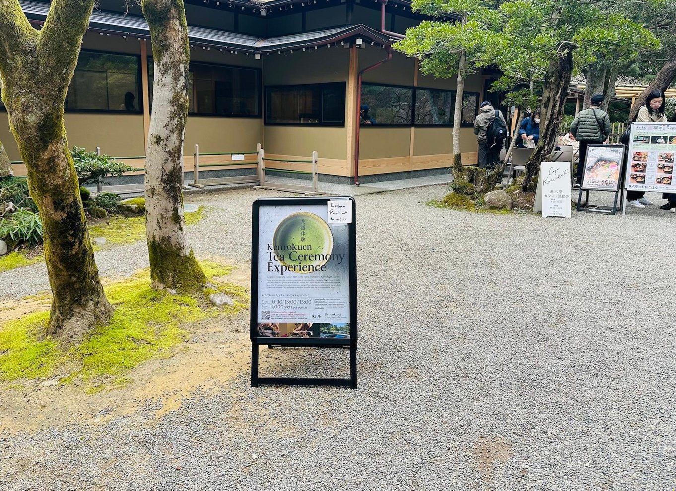 Kanazawa: Kenrokuen-teceremoni