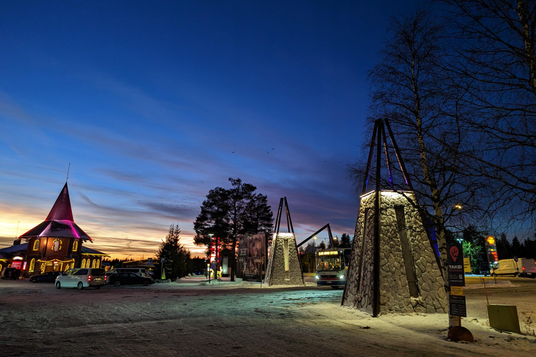 Rovaniemi:Santa Claus Village Guided Tour with Santa's gift Private Santa village