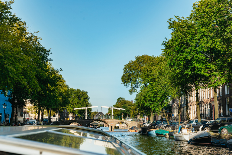 Amsterdam: Highlights Canal Cruise Departure from Damrak Pier 5