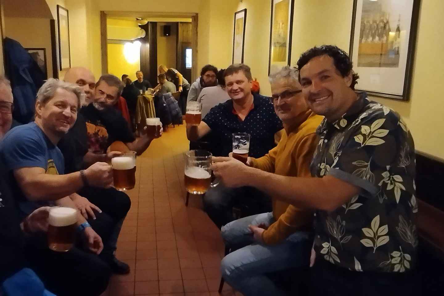 Pilsen: Pub and Club Crawl