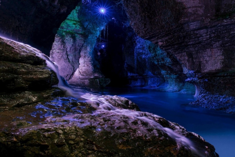 Von Batumi Kobuleti Martvili Canyon und Prometheus HöhleVon Batumi/Kobuleti aus: Martvili-Schlucht und Prometes-Höhle