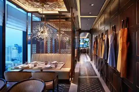 Bangkok: Penthouse Bar+Grill no Park Hyatt Bangkok, 34.º andar