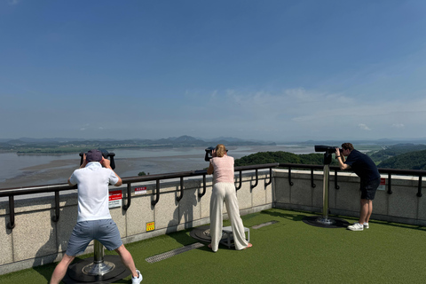 Seoul: Private Easy DMZ Tour | Family & Seniors DMZ Odusan Observatory (EASY)