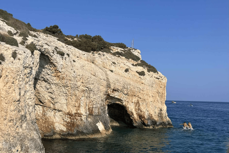 Zakynthos: Rejs dookoła wyspy i żółwie przez EuroskyWrak statku Blue Caves &amp; Turtles Island Ceri Caves