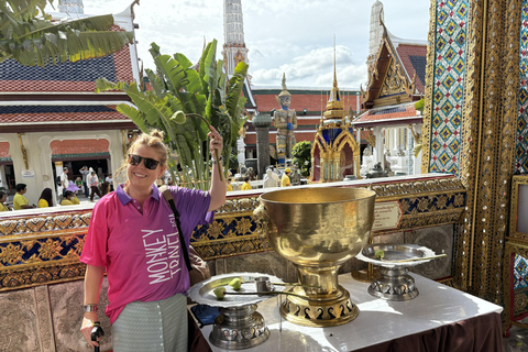 Bangkok: Floating & Railway Markets & Grand Palace Tour Hotel Pick-Up (Tour ends at Grand Palace)