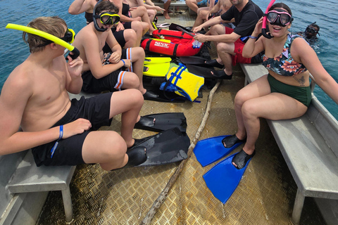 Pacific Harbour: Beqa Lailai Lounge with Lunch & Snorkeling