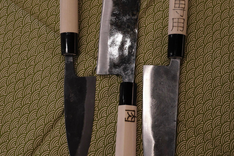Make Your Custom Knife in Osaka (Sharpening and Engraving)