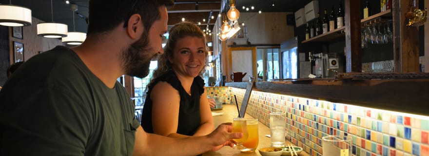 Nagano : singes des neiges, dégustation de saké et visite privée du Zenkoji