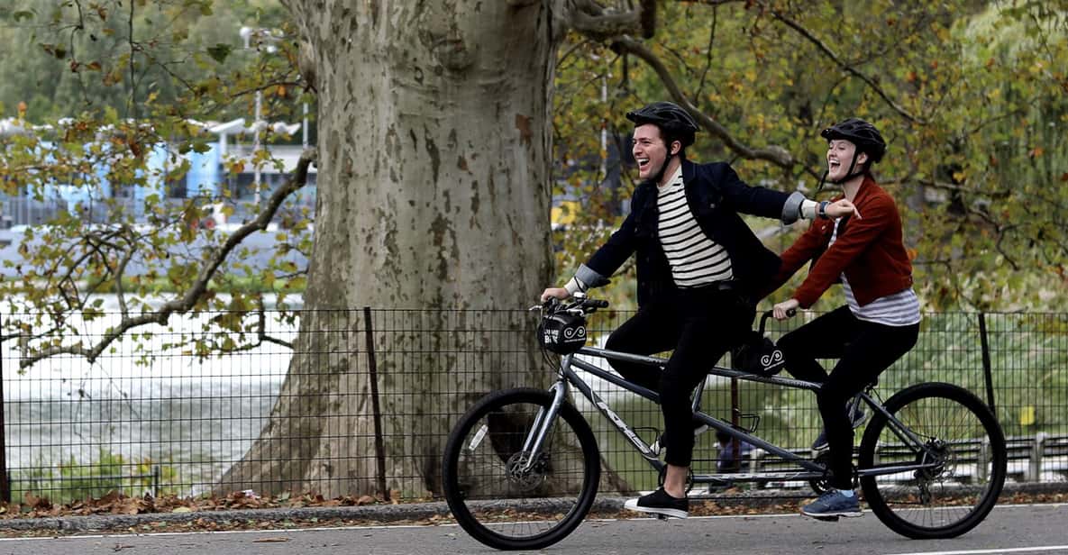 New York, Central Park: noleggio bici tandem | GetYourGuide