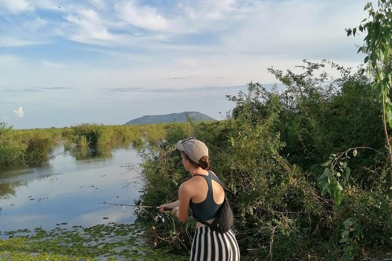 Siem Reap: Vissen in de rijstvelden, in de dorpen van Siem Reap