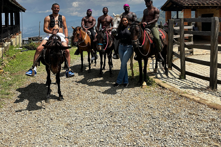 Medellin: Horseback riding, animal show and skyline view