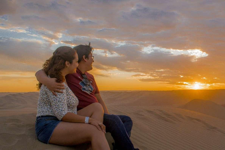 Private picnic in Huacachina