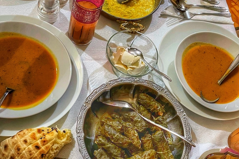 Sarajewo: tradycyjna bośniacka kolacja z rodziną goszczącąSarajewo: Tradycyjna bośniacka kolacja z rodziną goszczącą