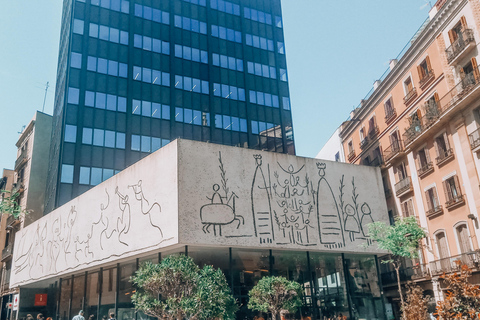 Barcelona: Introduction to the Gothic Quarter Walking Tour Private Tour (Max 20 Adults)