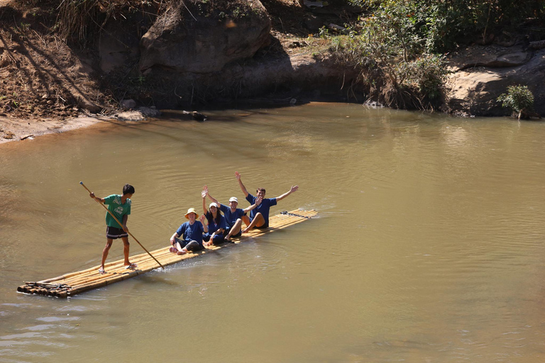 Chiang Mai: Viagem de 1 dia ao Santuário de Elefantes e Rafting com Almoço