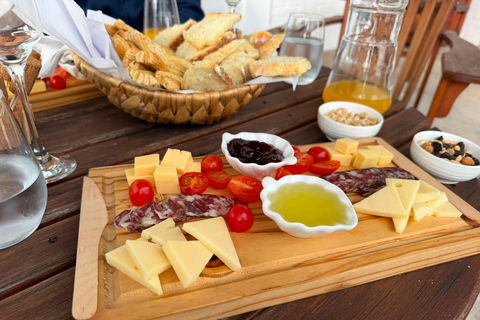 Colonia del Sacramento: Vineyard Tour & Special Wine Tasting