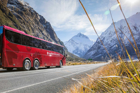 Te Anau: Farm Experience, Milford Sound Cruise &amp; Coach