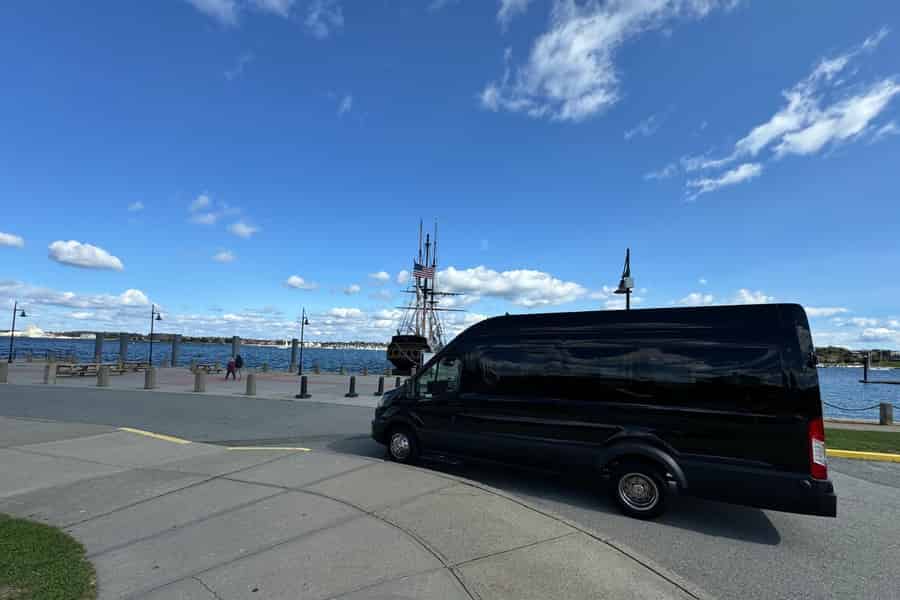 3-stündige Newport Scenic Luxury Van Tour mit Breakers (ab 5 Jahren). Foto: GetYourGuide