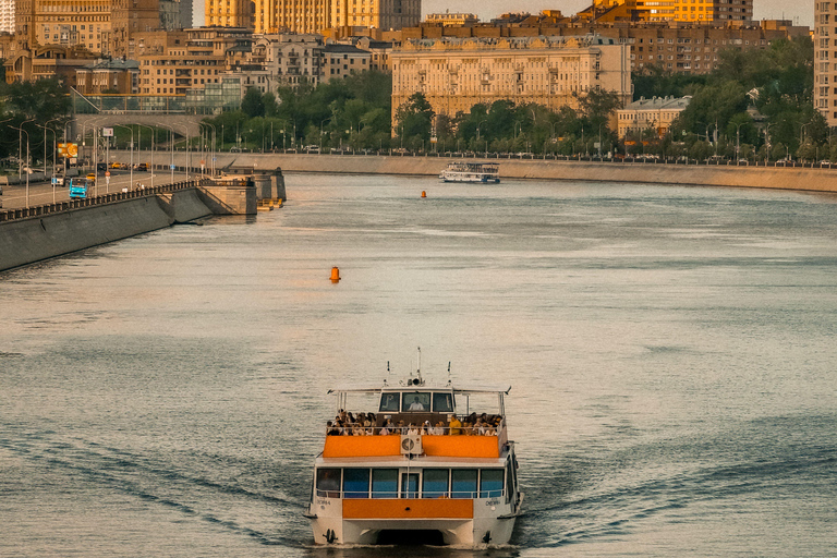 Belgrade: Special Sava and Danube River Cruise with Drinks Belgrade: Sunset Sava and Danube River Cruise with Drinks