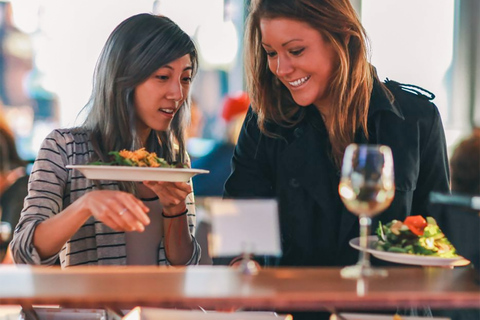 DC : Brunch buffet, déjeuner ou dîner-croisière sur le SpiritCroisière de 2 h avec déjeuner-buffet