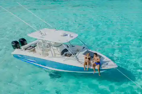 Half-Day Private Stingray City/Snorkel Charter- Grand Cayman