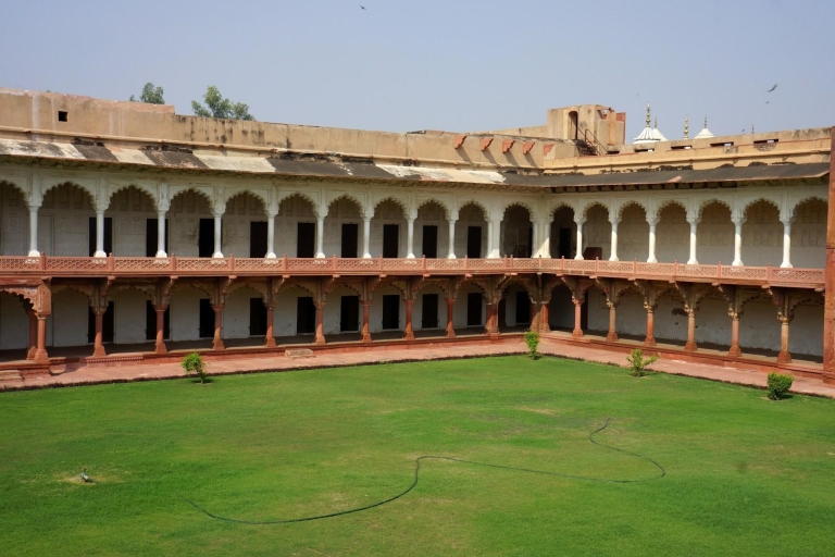 Desde Delhi: Excursión Privada al Amanecer del Taj Mahal con el Fuerte de AgraVisita privada con conductor uniformado, coche con aire acondicionado, almuerzo y entradas