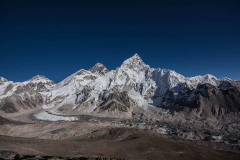 Everest Drei-Pass-Trekking-Paket