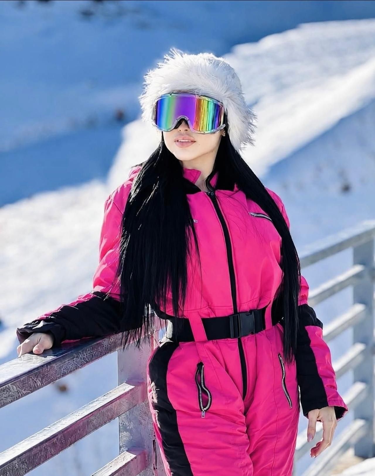 Farellones / Valle Nevado mit der Option eines Premium-Bekleidungssets und Ski-Ausrüstung