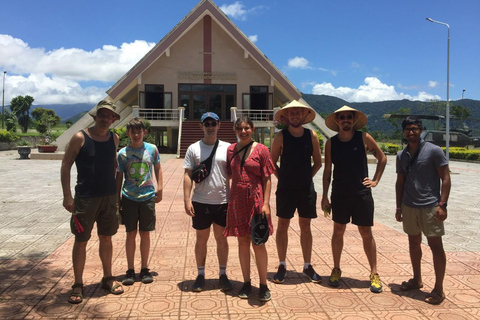 Desde Hue: Visita de un día a la DMZ de Vietnam, en grupo o en privadoVisita privada con almuerzo