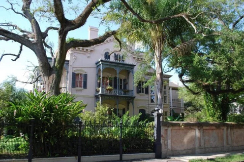 New Orleans: Garden District Walking Tour