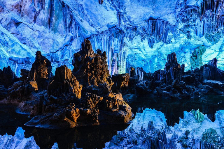 Guilin: Private Longji Rice Terraces & Reed Flute Cave Tour