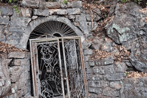 Luang Prabang: Xiengman Village Temple Half-Day Tour