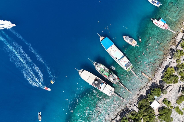 Fethiye / Ölüdeniz: Butterfly Valley Boat Trip with Lunch