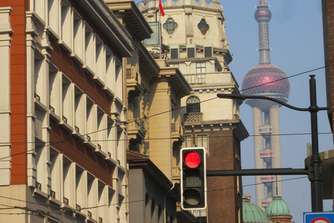 Shanghai: Hidden Alleys and the Bund Walking Tour