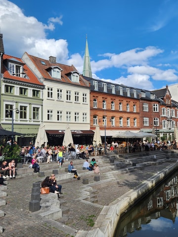 Highlights von Aarhus: Geschichte, Architektur und dänisches Leben