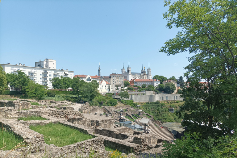 Lyon : the most complete discovery ! Private guided tour Price from 21 to 30 people