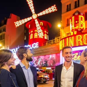 Paris: Evening Sightseeing Tour and Moulin Rouge Show