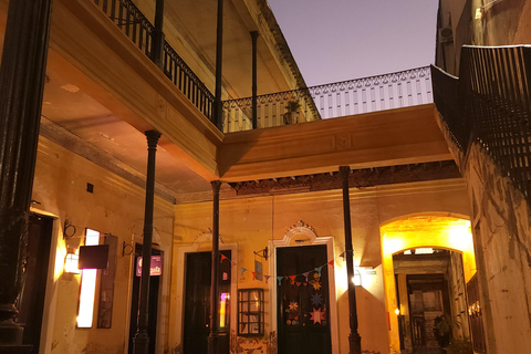 Buenos Aires : tango dans un vieux bâtiment + verre de vin.