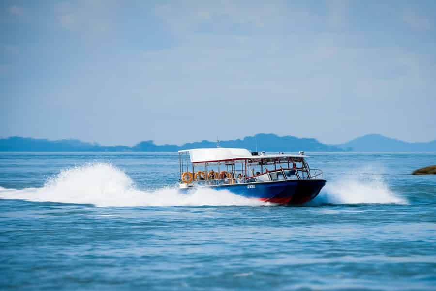 Singapur: Albatross Speedboat Adventures Tickets. Foto: GetYourGuide