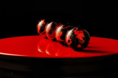 Shanghai: Lacquer Bead Jewelry Experience