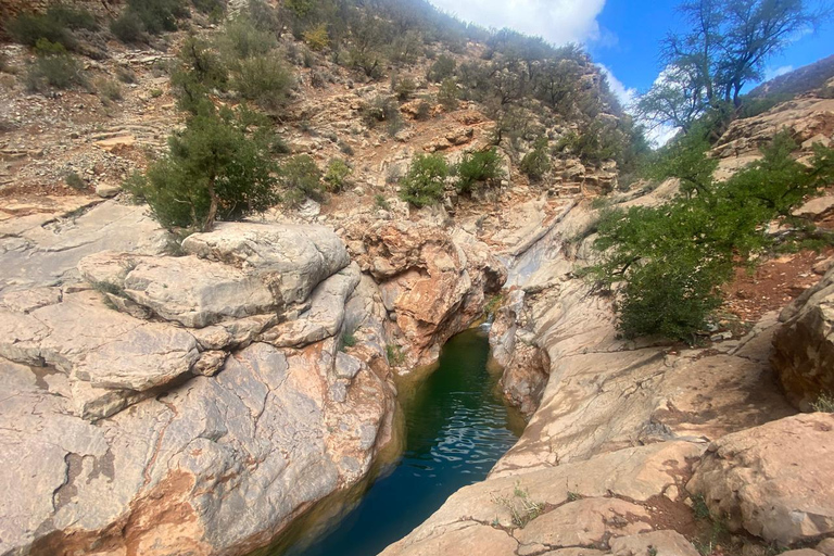 阿加迪尔：Tizgui 山谷徒步导览（含酒店接送）阿加迪尔：蒂兹吉山谷徒步导览（含酒店接送）