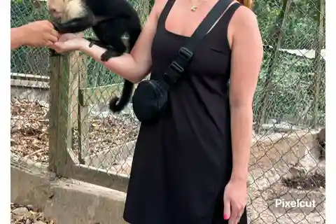 Roatan:Private,Monkey Sloth Chocolate and Rum sample