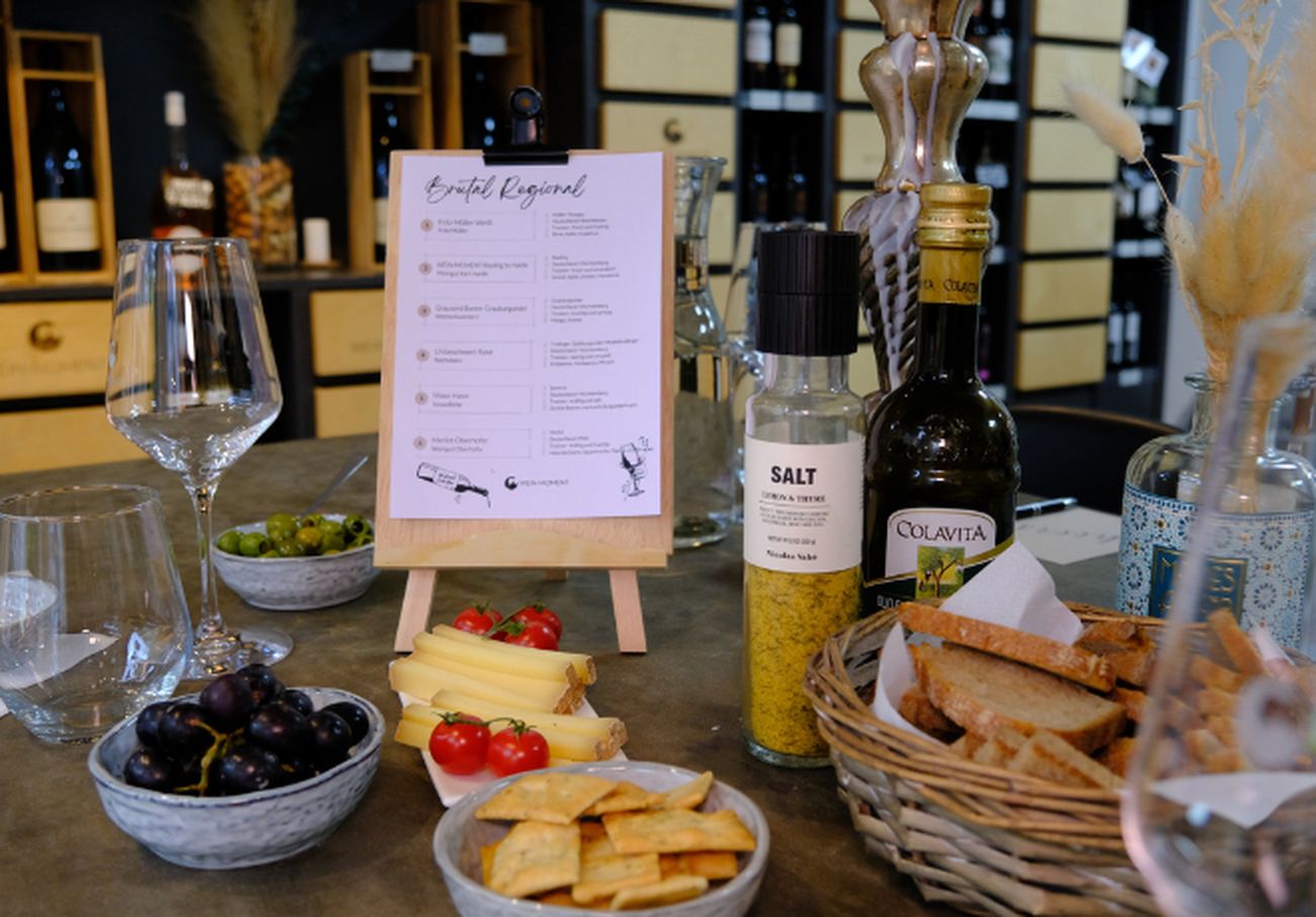 Ludwigsburg: Wein-Tasting Europa mit Häppchen-Auswahl