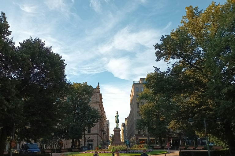 Helsinki: Small-Group Walking Tour with a Historian