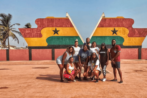 Accra Walking Tour: Journey into Ghana’s Pan-African Legacy