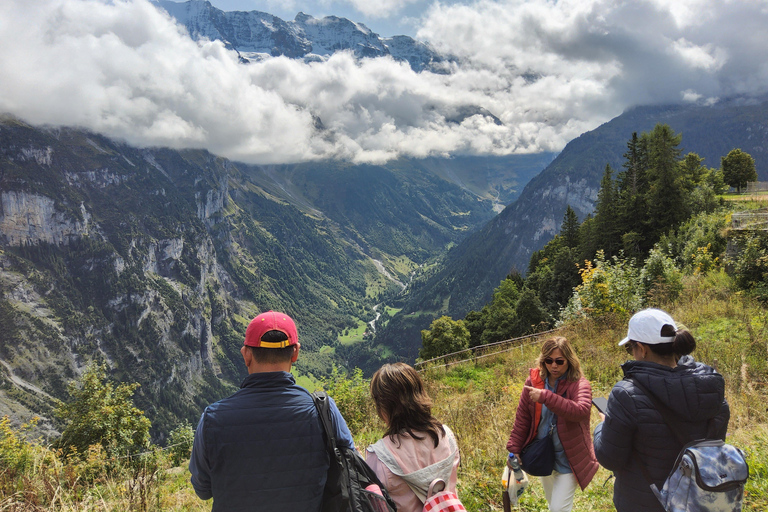 Zürich: Jungfrau Region Day Trip with Train and Hidden Gem