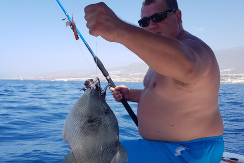 Santa Cruz de Tenerife: Private Family Fishing Tour